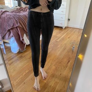 HOLLISTER HIGH RISE BLACK JEGGING
